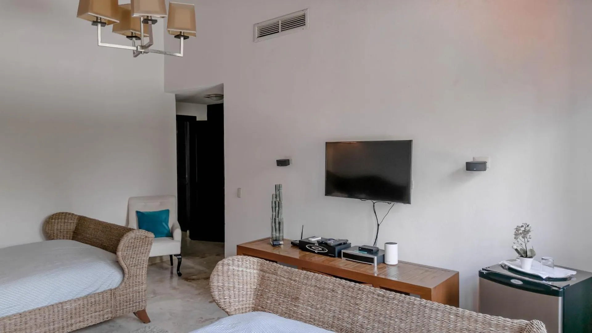 فيلة Casa De Campo 4-Br Retreat: Pool, Jacuzzi, Sauna, Chef & Maid لا رومانا