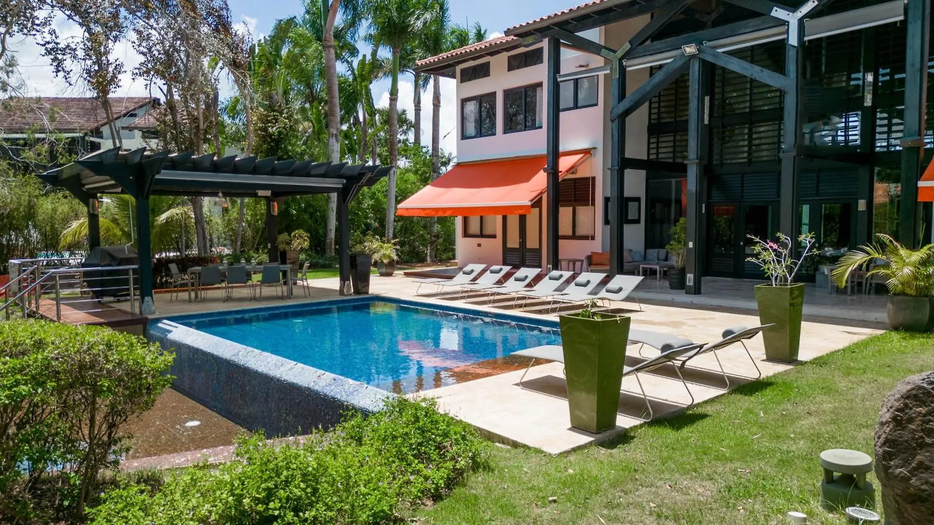 فيلة Casa De Campo 4-Br Retreat: Pool, Jacuzzi, Sauna, Chef & Maid لا رومانا